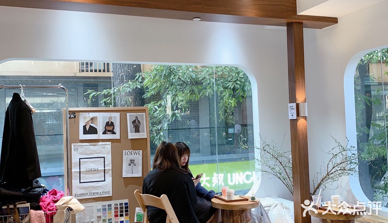 广州探店 ｜Un:no coffee·韩风咖啡馆 ｜圣诞必去