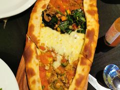 四季皮塔饼-Efes Turkish & Mediterranean Cuisine 艾菲斯餐厅(陆家嘴店)