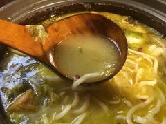 -周鱼小馆石锅酸菜鱼(活力汇店)