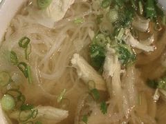 鸡肉粉丝-脏鸭餐厅(乌布总店)