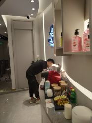 -Mr.JUDY洗个头发