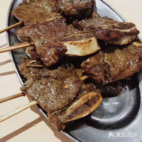 亮记(延年食街店)
