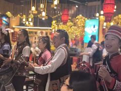 -老滇山寨•云南特色菜•地方菜•民族风情歌舞表演(金碧店)