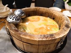 清香椒麻锅底-鱼遇木桶斑鱼火锅(塔湾店)