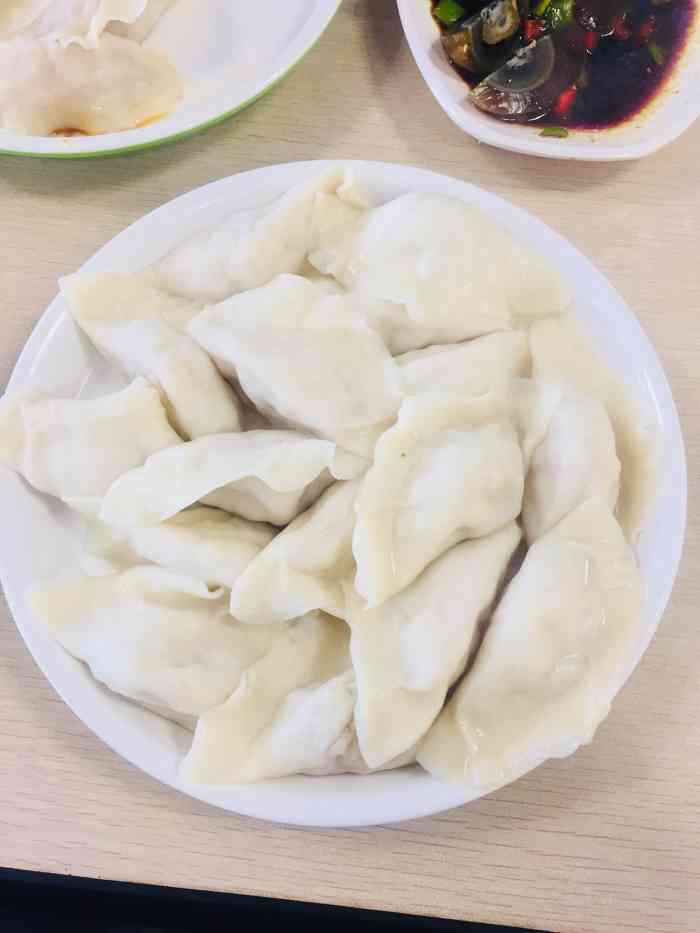 老调酸菜鱼(黄海一路海纳店)-"今天打卡一家水饺店,喜知滋饺子-老调酸