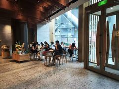 -星巴克臻选(济南恒隆店)