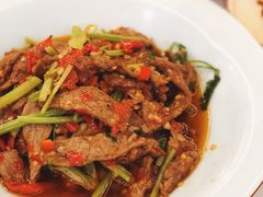 小炒黄牛肉-贵州大厦贵州厅(樱花园西街店)