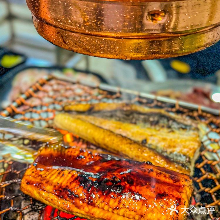 广州探店｜番禺现切鲜活烤鳗鱼专门店也太正宗了吧