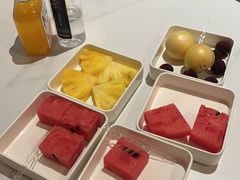 -涨巢·潮玩水疗局