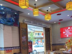 -阿婆情腊排骨火锅(金虹路店)