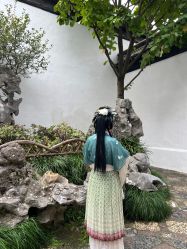 -梦回汉唐汉服旗袍体验馆(拙政园店)