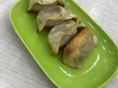 -珊珊小笼馆(仙霞路店)