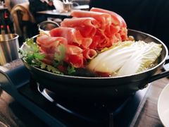 部队锅-MI WU FACTORY米屋美食工厂餐厅(绿地店)