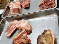 腊肉-万隆火腿庄