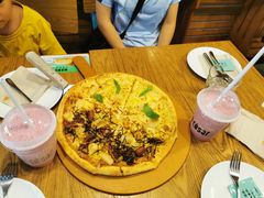 榴莲鳗鱼双拼-乐凯撒披萨(东方新世界店)