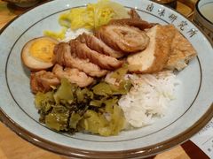 -狮头牌卤味研究所·卤味饭(花城汇南区店)
