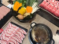 -呷哺呷哺(新世界百货望京店)