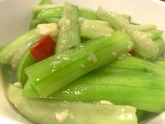 清炒丝瓜-新新湘菜馆(新中街二条店)