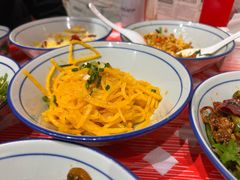 蟹黄咸蛋土豆丝-荆九爷爆炒桥头三嫩(夫子庙店)