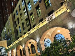 -复旦大学附属中山医院东院区-停车场