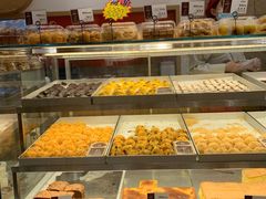 面包甜点陈列柜-珍糕兴(三林店)