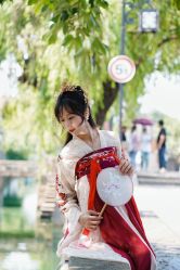 -一揽芳华汉服旗袍体验馆(拙政园店)