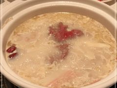 -三人行骨头王火锅(长寿店)