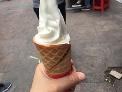 摩天脆脆-蜜雪冰城(步行街中心店)