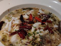 -鱼亨小鲜酸菜鱼(大信店)