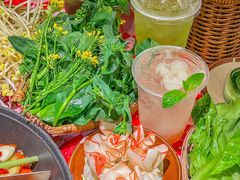 -赵美丽·重庆社区火锅·直营店(火车东站·中豪国际店)