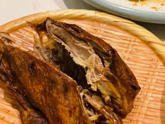 黄泥烧鸽子-燕郊烧鸽子(酷车小镇店)