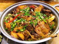 炕锅羊肉-青海名吃尕张娃非遗烤肉(海湖总店)