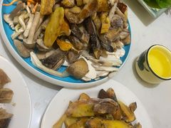 -菌之家·专业纯野生菌火锅·特色炒菌