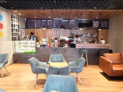 -ZING COFFEE 镜咖啡