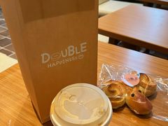 -DOUBLE HAPPINESS 双喜面包咖啡