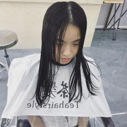 -茶发Salon·烫发染发理发