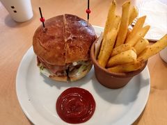 -麦田工坊(月湖店)