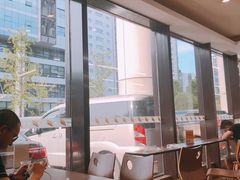 靠窗位-711(土星店)