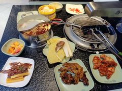 -海吃海喝海鲜烤肉炭火主题自助餐(朝阳店)