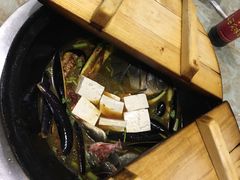 -老渔翁笨锅炖(迎宾路总店)