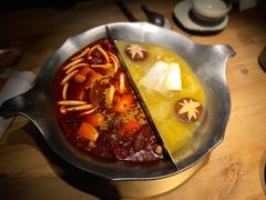 红颜花胶鸡锅-湊湊火锅·茶憩(杭州湖滨银泰in77店)