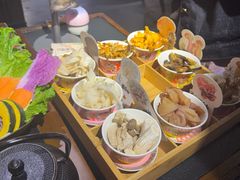 -菌自由丨野生菌火锅特色庭院餐厅(丽江古城店)