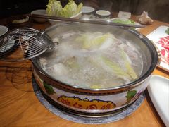 -娜仁图雅蒙古美食村(33小镇店)