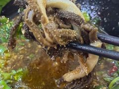 -乡土黄·鲜牛肉火锅·小龙虾(兴业街店)