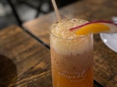 蘋果蜜桃鮮打綠茶-layback cafe & bar