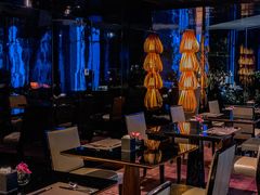 -唐拉雅秀酒店-西锦汇空中BBQ·思创餐厅