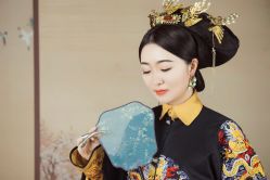-盘子女人坊古装写真摄影(厦门总店)