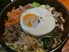 石锅拌饭-鑫日千里马朝鲜族小馆(总店)