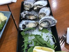 -12 Rocks Beach Bar Cafe