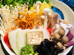 -享月汤皇·海鲜小火锅·聚会(曲江创意谷店)